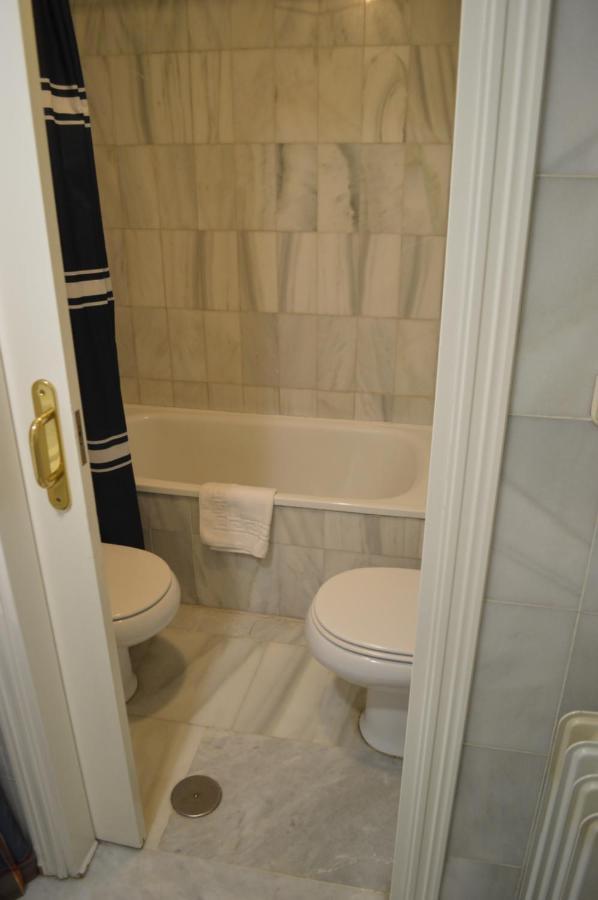 Apartamento Adoratrices กรานาดา ภายนอก รูปภาพ